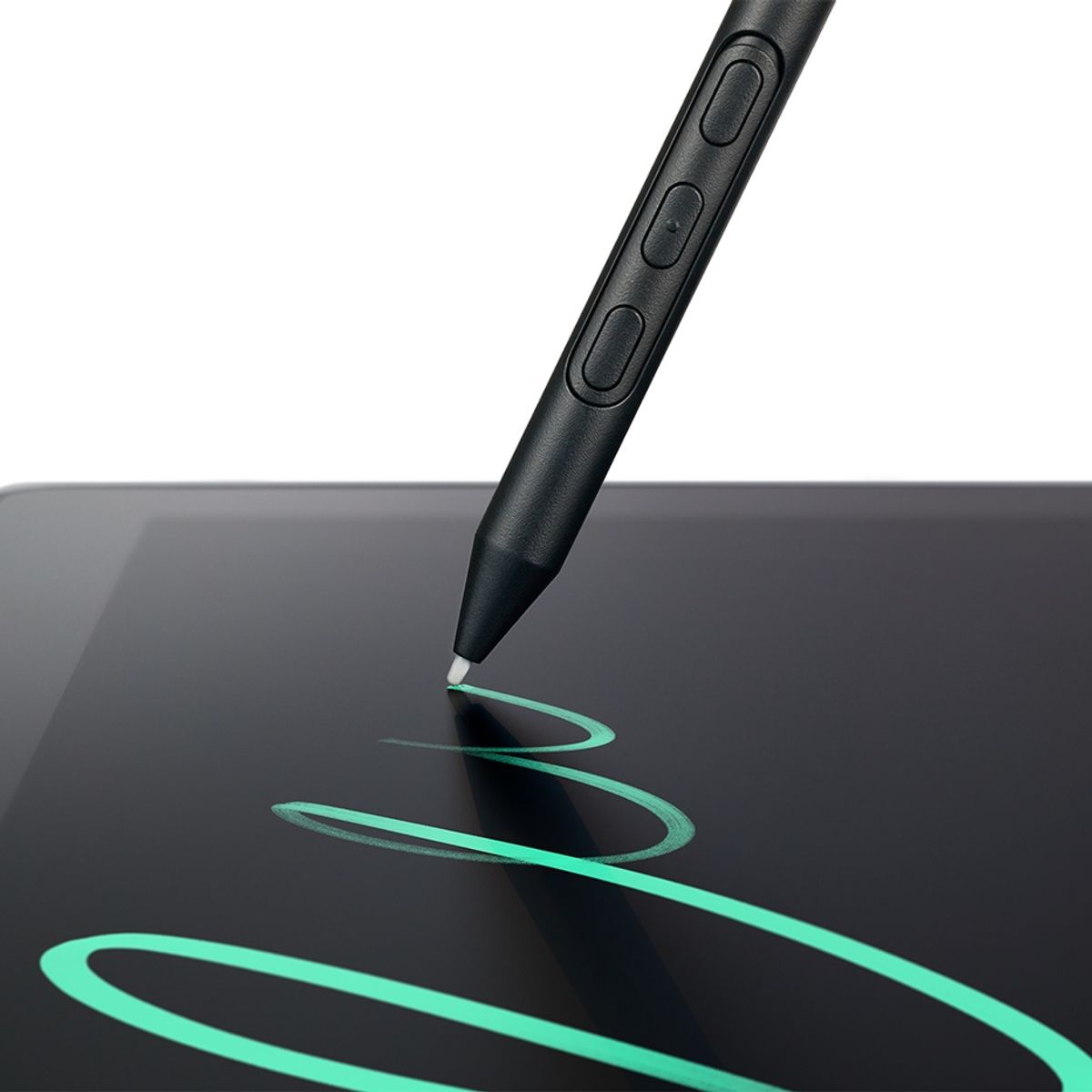 와콤(WACOM) 신티크16 (2025) DTK168 액정타블렛