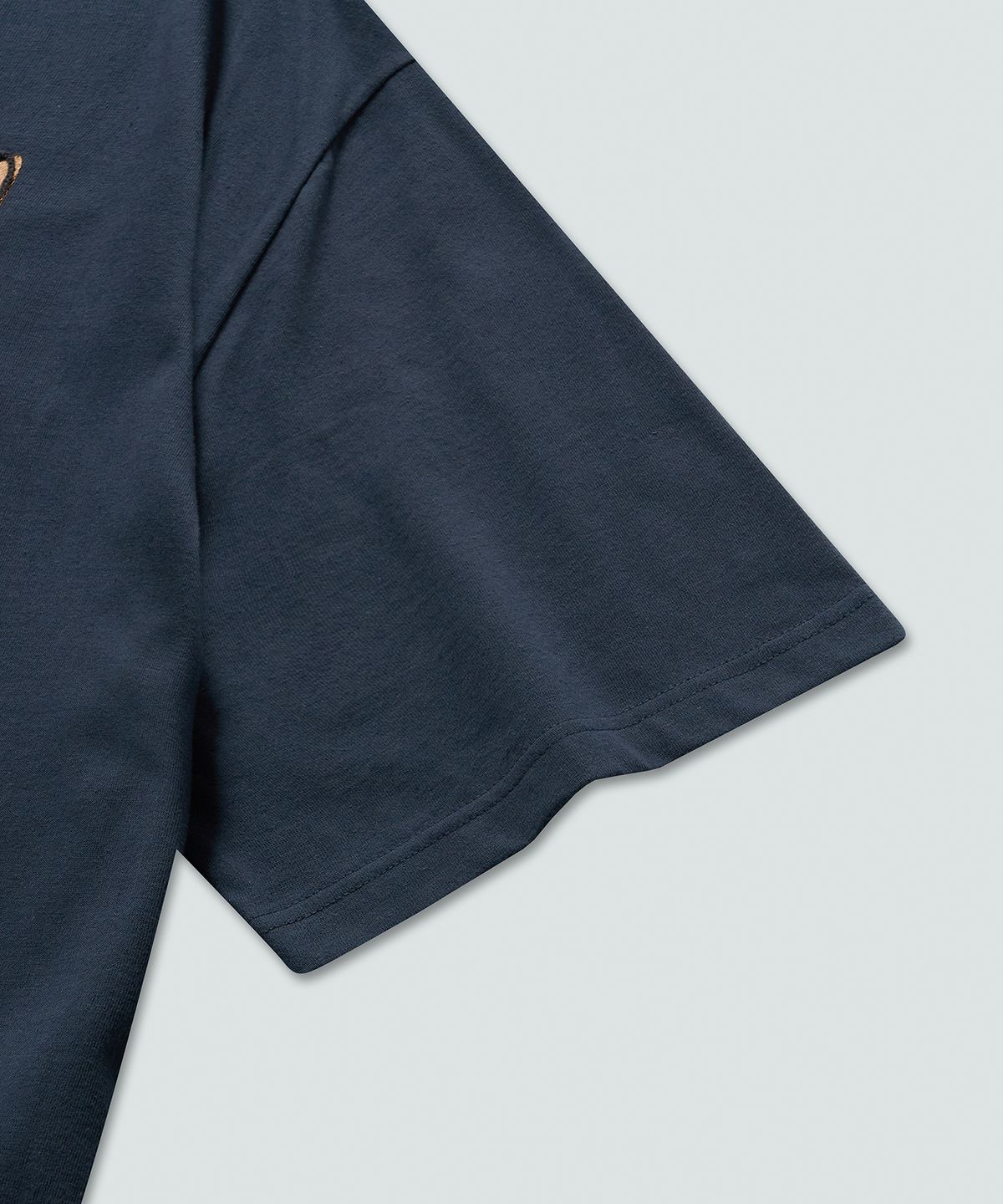 필프(PEALP) Trumpet Over T-Shirt (Navy)