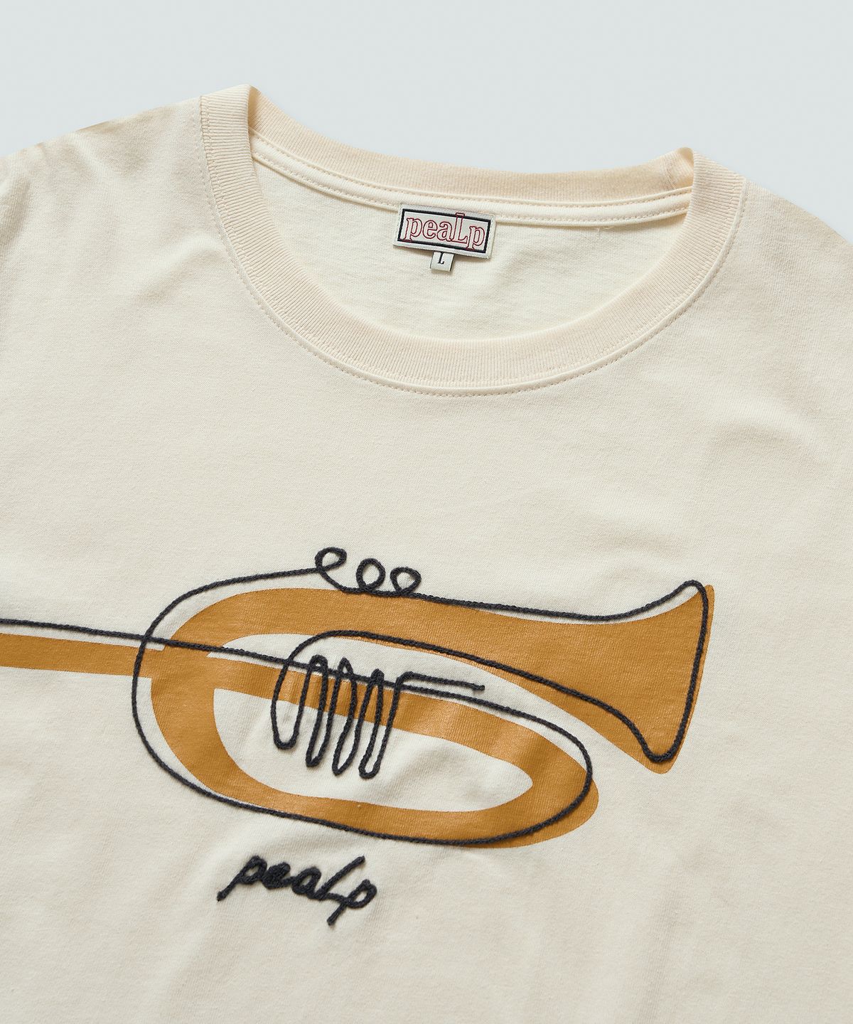 필프(PEALP) Trumpet Over T-Shirt (Cream)