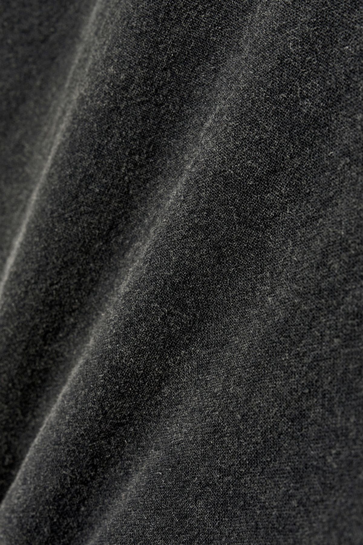 해칭룸(HATCHINGROOM) Layer Shirket Black