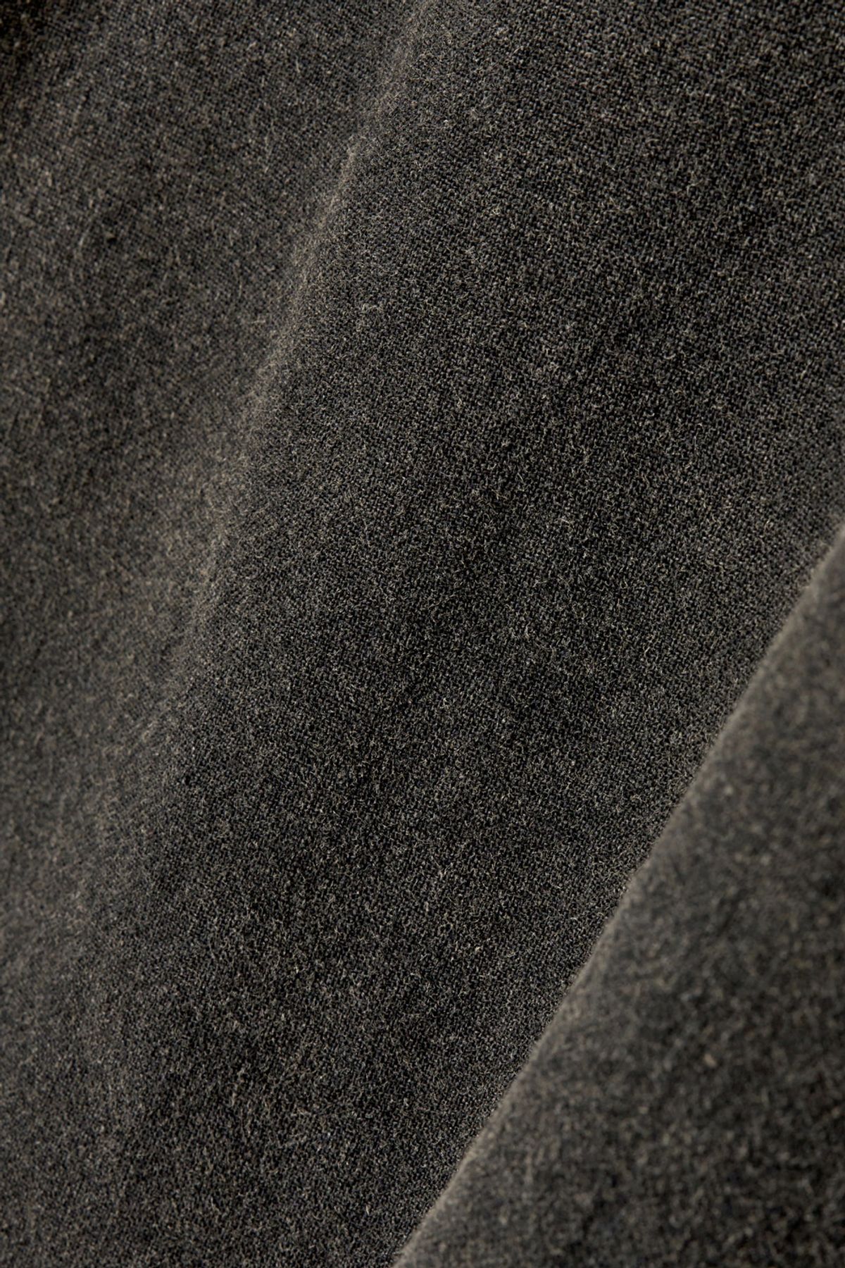 해칭룸(HATCHINGROOM) Layer Shirket Dusty Black