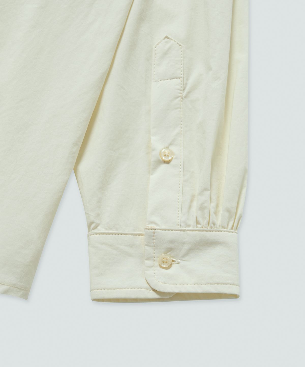 필프(PEALP) Basic Botton Shirt (Ivory)