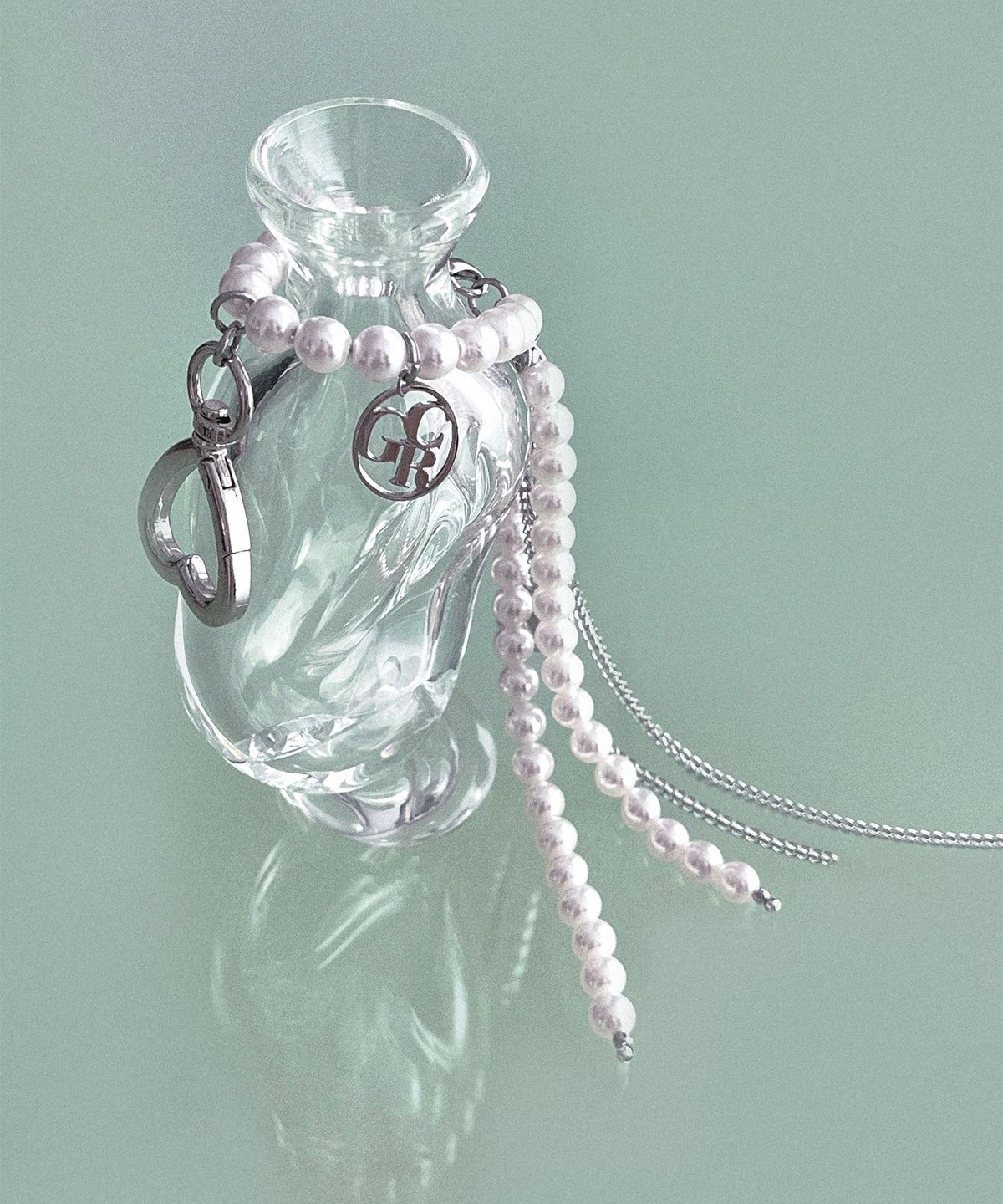 고코리(GOCORI) Ribbon Pearl Key Ring 키링