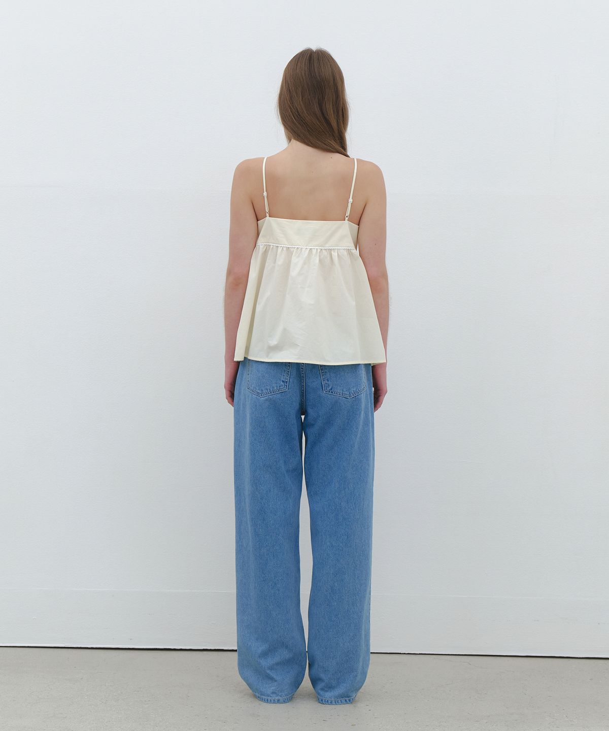 클루니(CLUNY) Summer Strap Shirring Peplum Blouse - cream butter