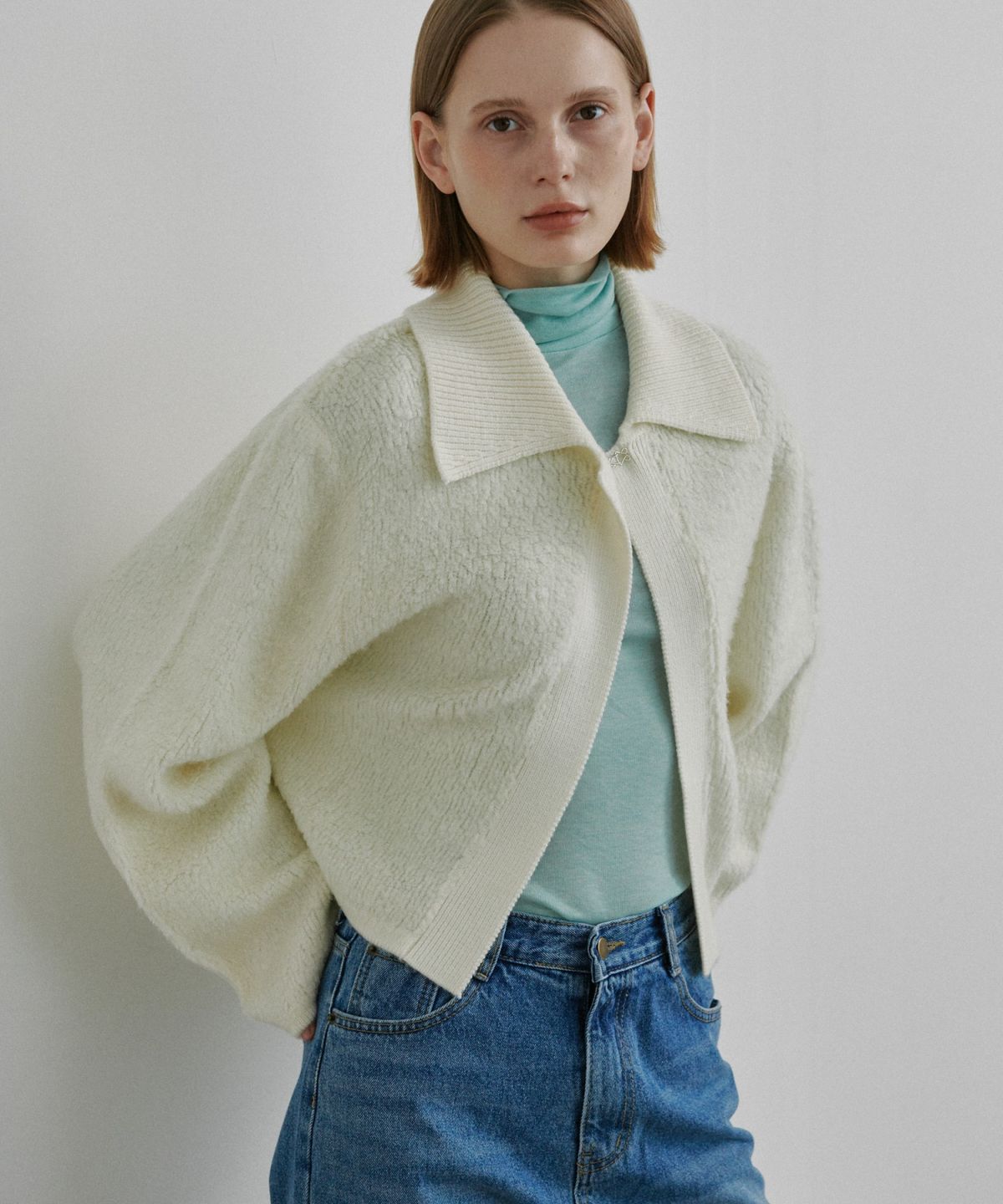 위오이(WIOE) Boucle Wool Collar Jacket_Ivory