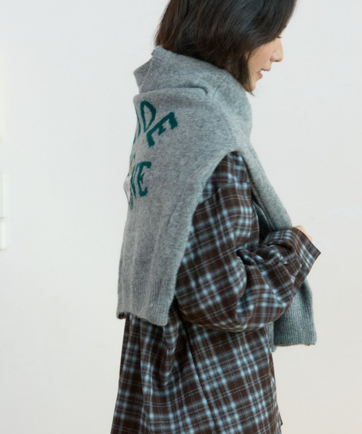 위오이(WIOE) Wioe Love Knit_Grey