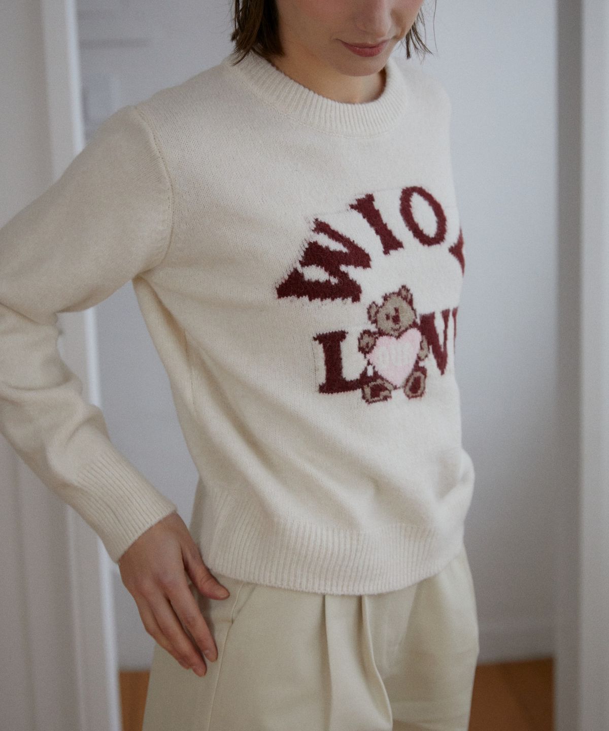 위오이(WIOE) Wioe Love Knit_Ivory