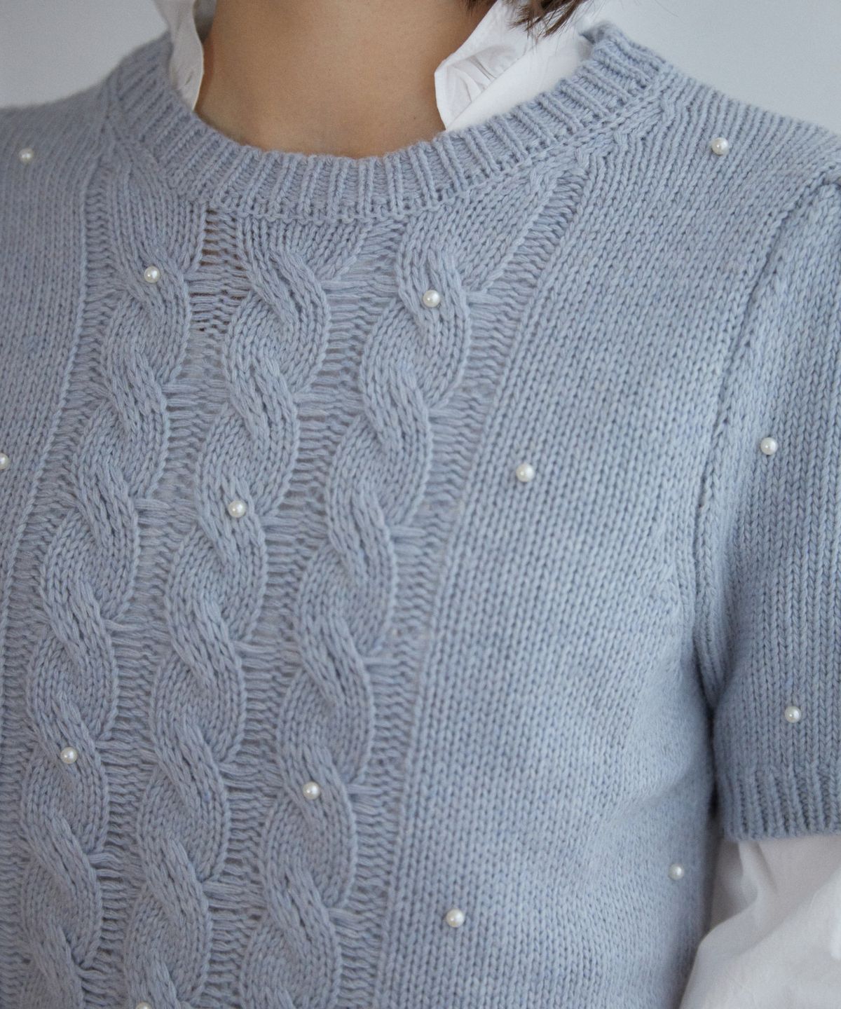 위오이(WIOE) Pearl Half Knit_Blue