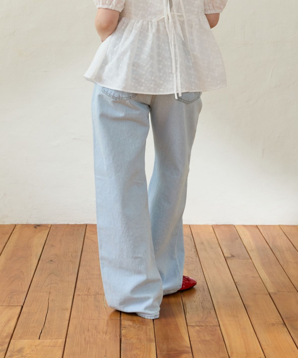 위오이(WIOE) Cloude Wide Denim Pants_Light blue