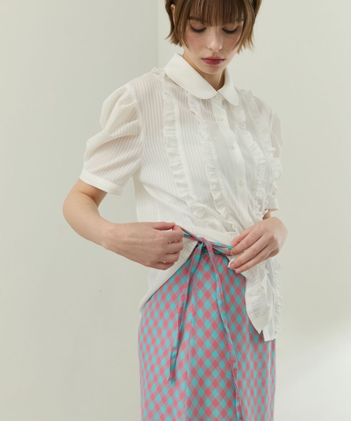 위오이(WIOE) Check Lace Flared Skirt_Pink
