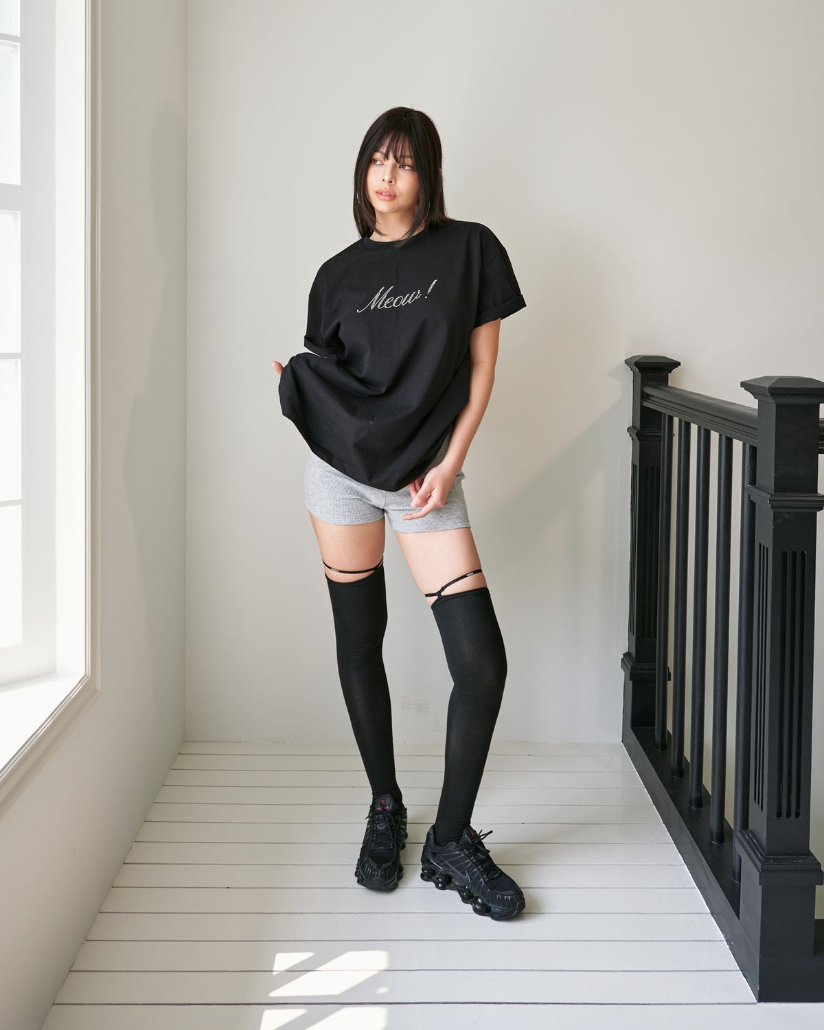 포영(FOUR YOUNG) MEOW! Tee Black (Unisex)