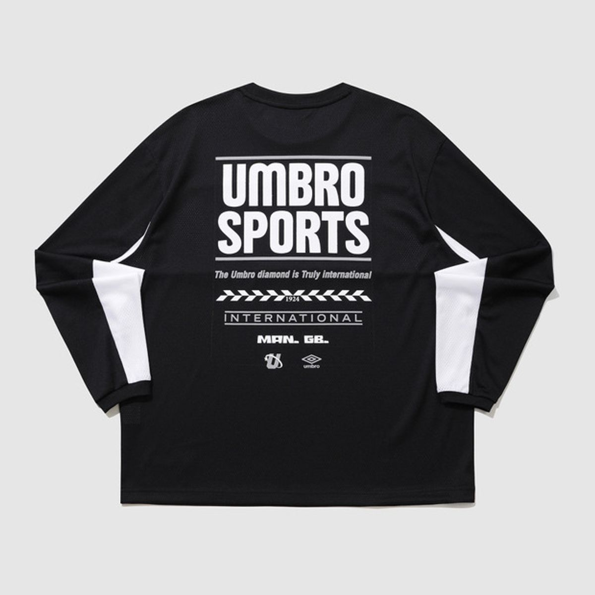 엄브로(UMBRO) 컬러블럭 오버핏 메쉬 긴팔티셔츠 (커버업 겸용) 블랙(UQ321CRL72)