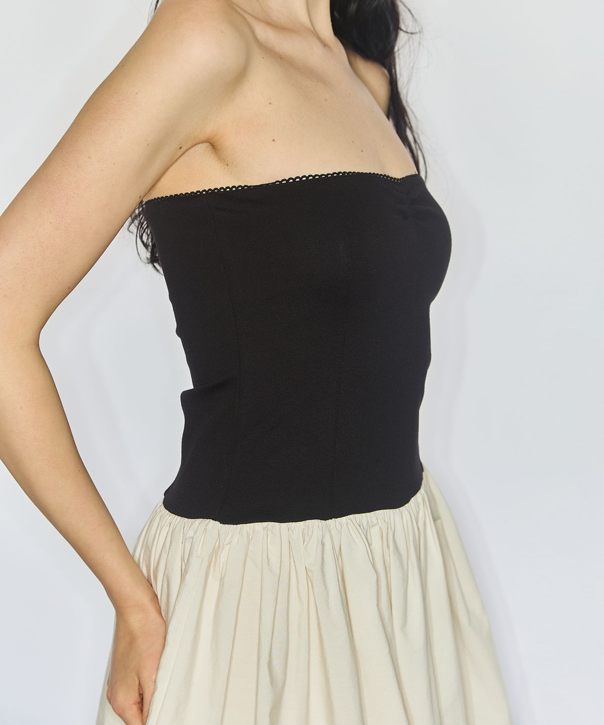 유히리(YUHEELEE) TUBE TOP MINI DRESS / BLACK