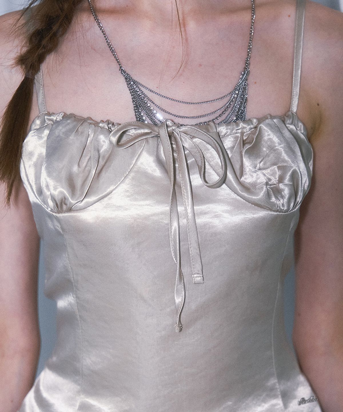 로제프란츠(ROSEFRANTZ) Satin Slim Sleeveless [Beige]