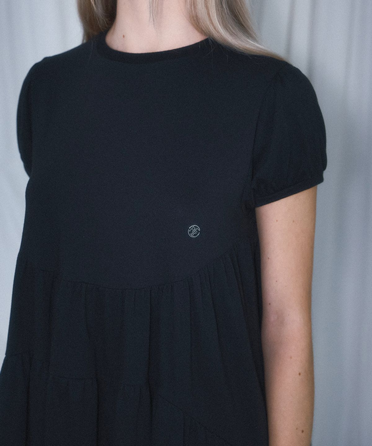 로제프란츠(ROSEFRANTZ) Unbalance shirring Mini Dress [Black]