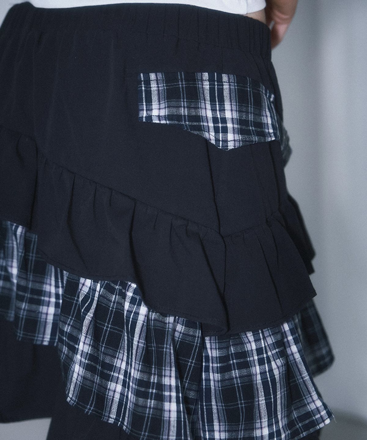 로제프란츠(ROSEFRANTZ) CanCan Wave Check Skirt [Black]