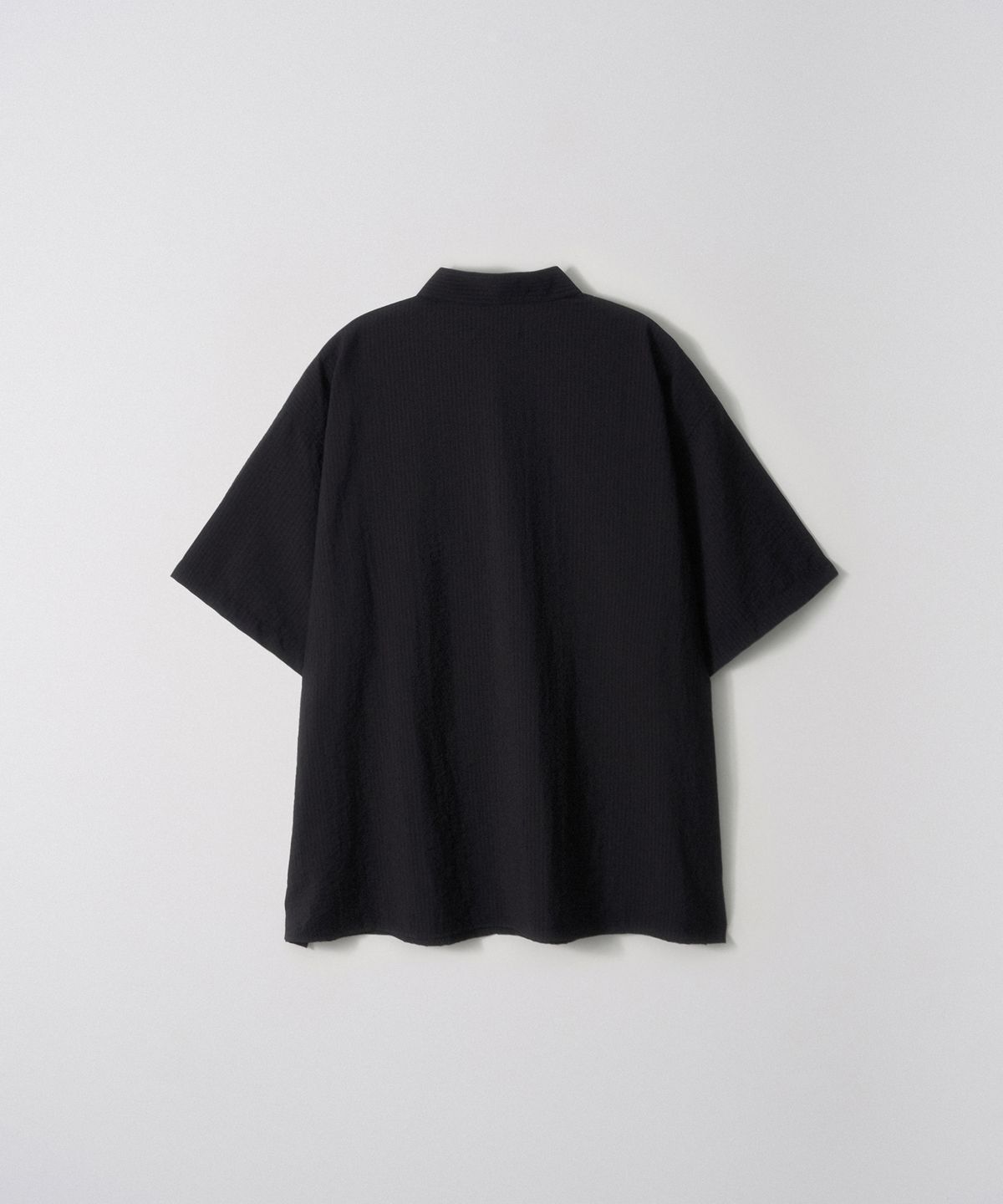 이지오(EZIO) Stripe short-sleeved shirt_Black