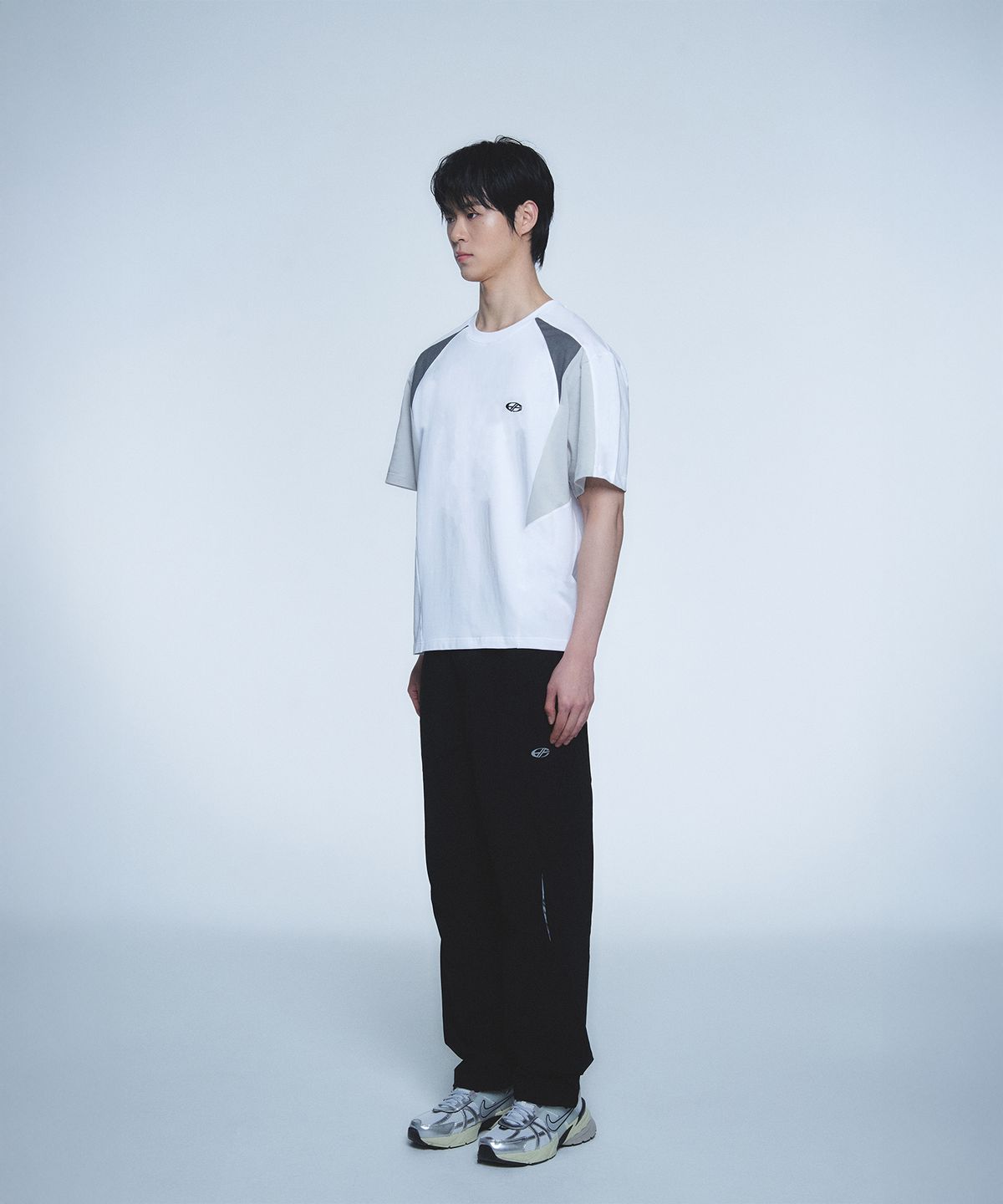 현피트(HYUNFIT) DIVISION T-SHIRT-[WHITE]