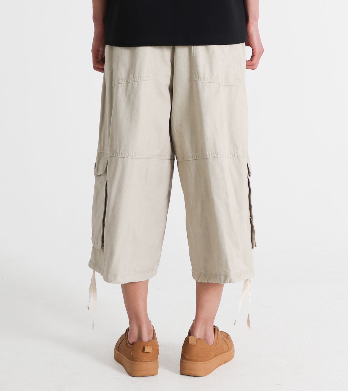 MUSINSA | BUTTON SEOUL Survival Balloon Cargo Bermuda Cotton