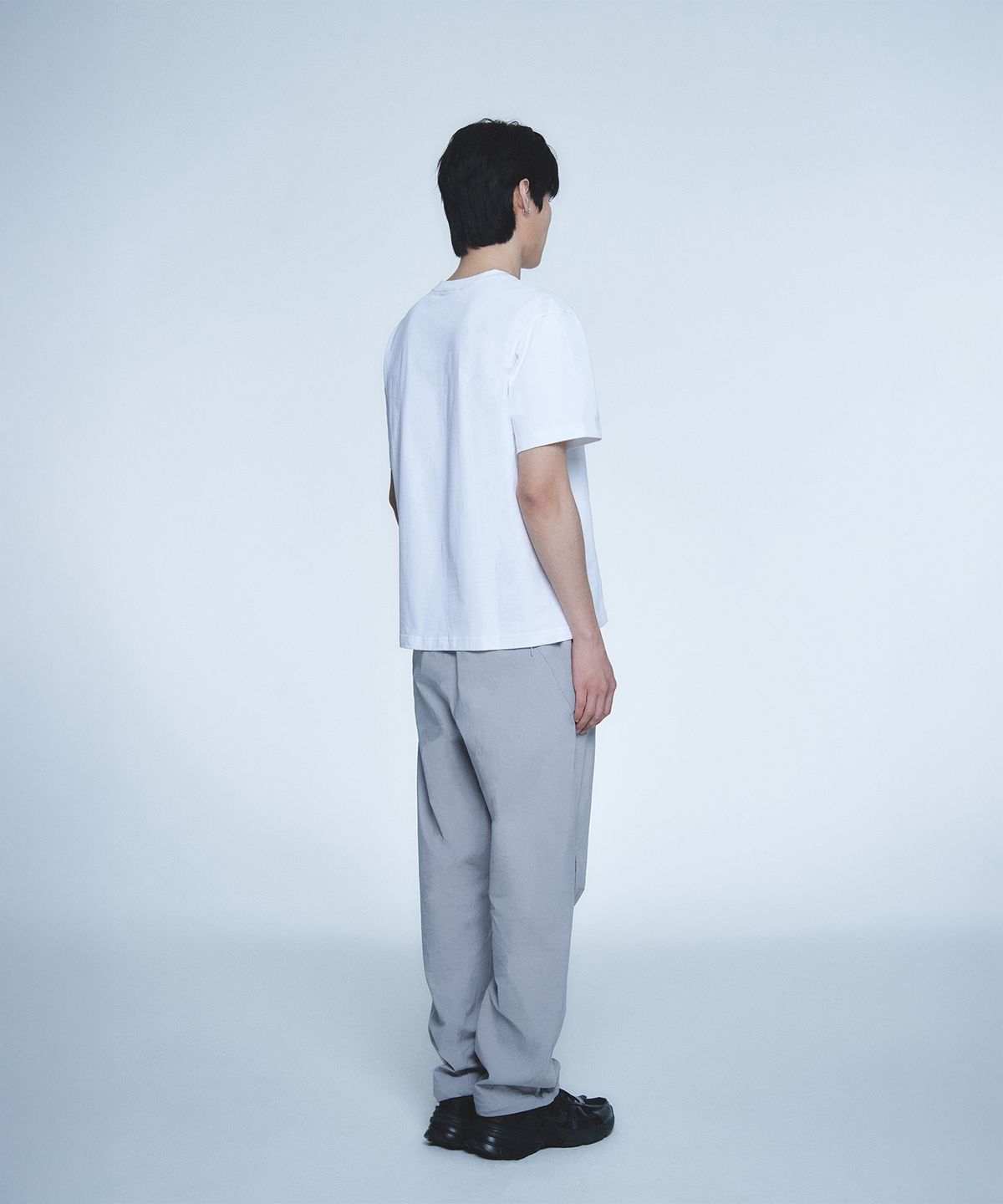 현피트(HYUNFIT) SYMBOL SIDE POCKET T-SHIRT-[WHITE]