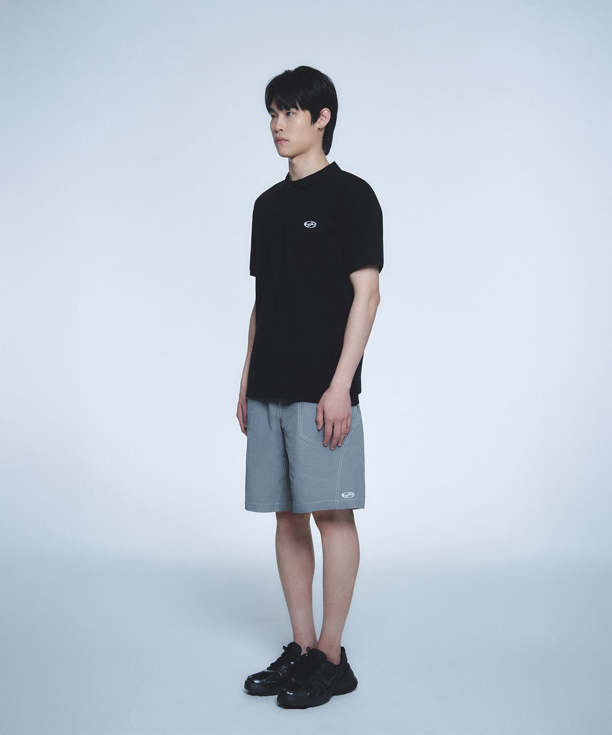현피트(HYUNFIT) BASIC COLLAR T-SHIRT-[BLACK]