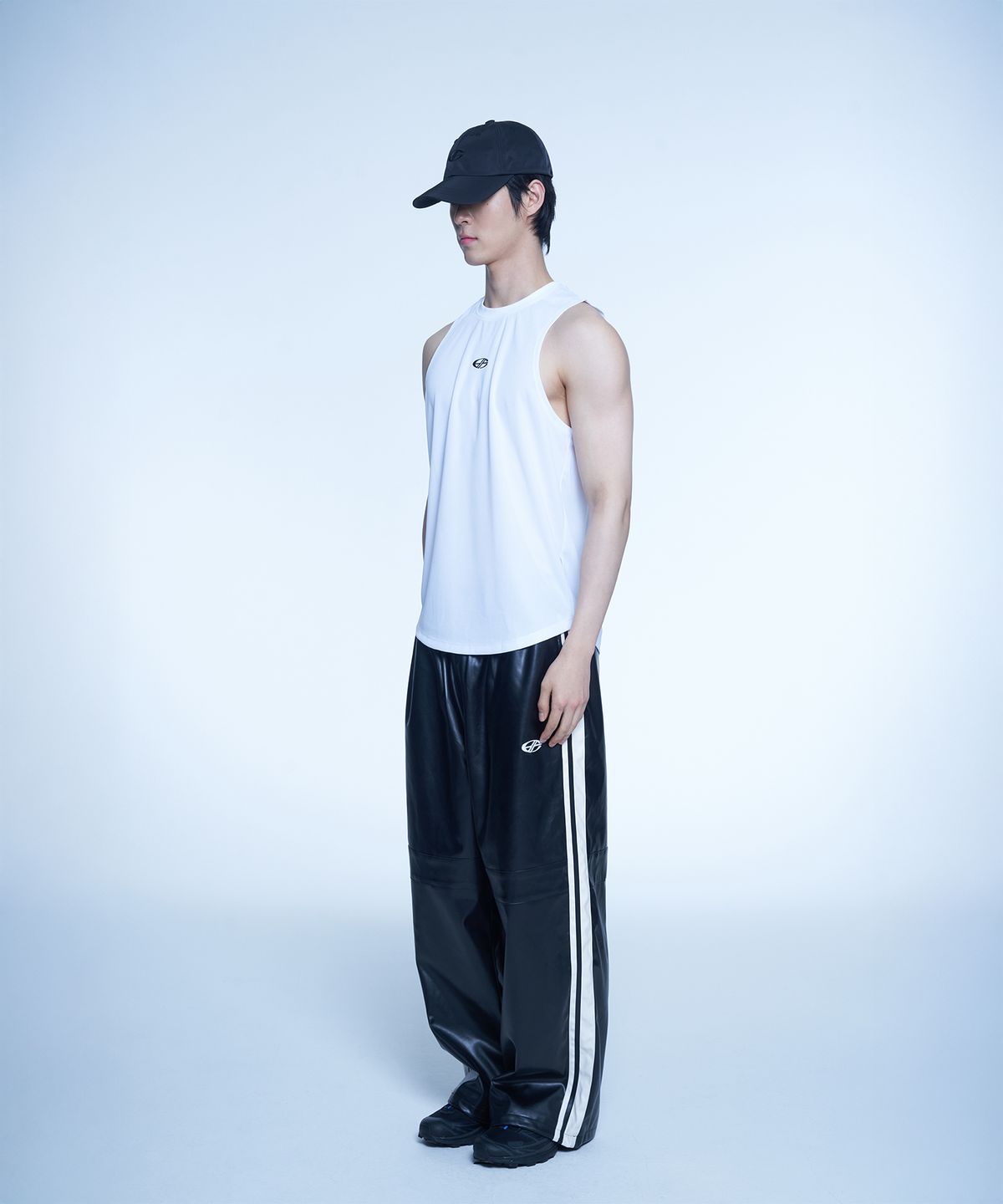 현피트(HYUNFIT) BASIC MESH SLEEVELESS-[WHITE]