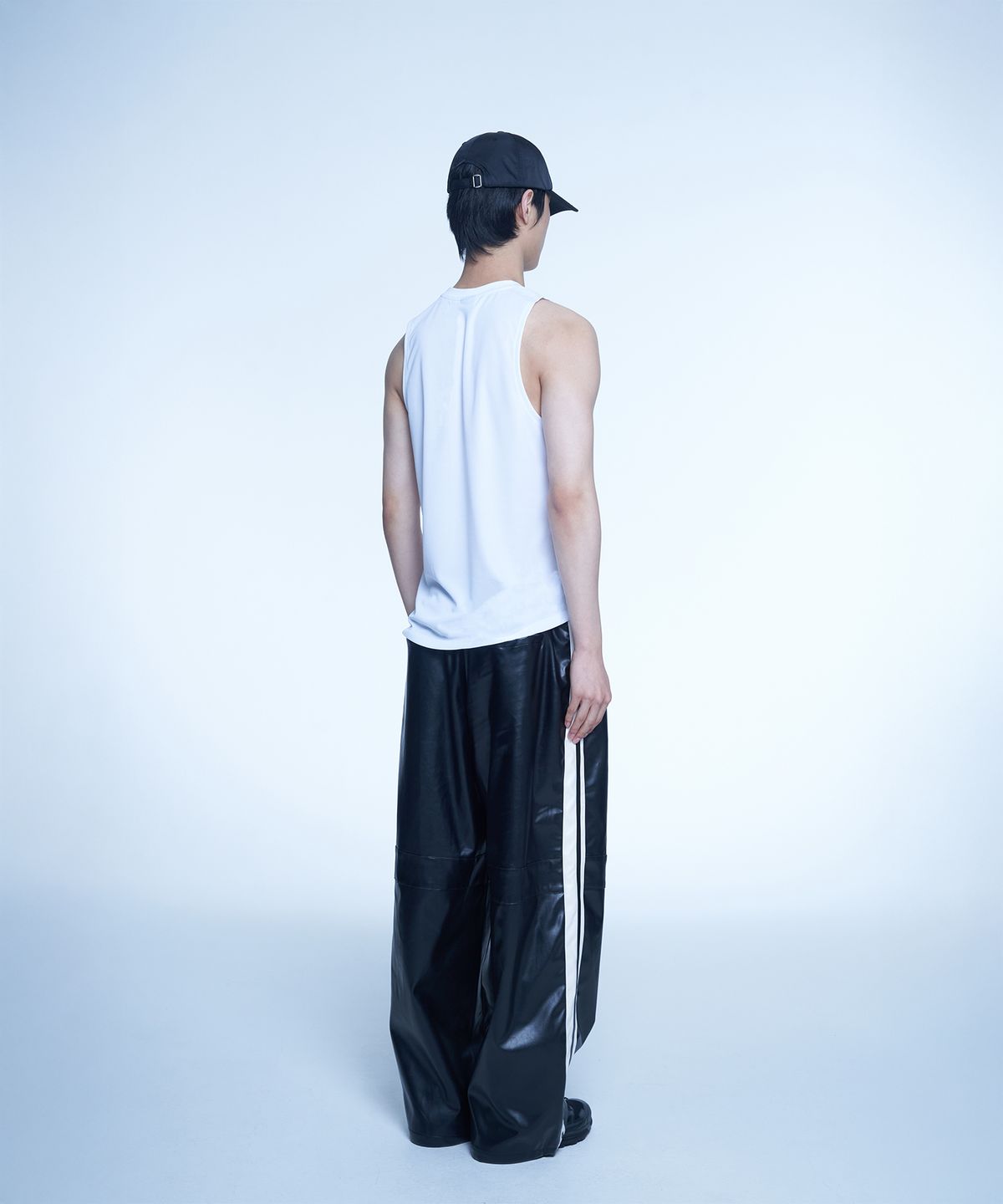 현피트(HYUNFIT) BASIC MESH SLEEVELESS-[WHITE]