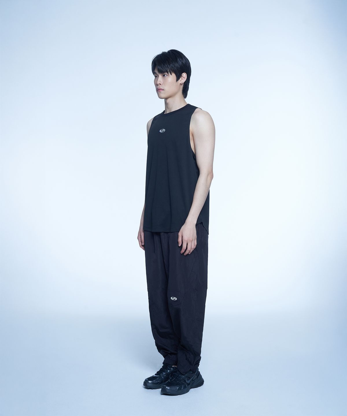 현피트(HYUNFIT) BASIC MESH SLEEVELESS-[BLACK]