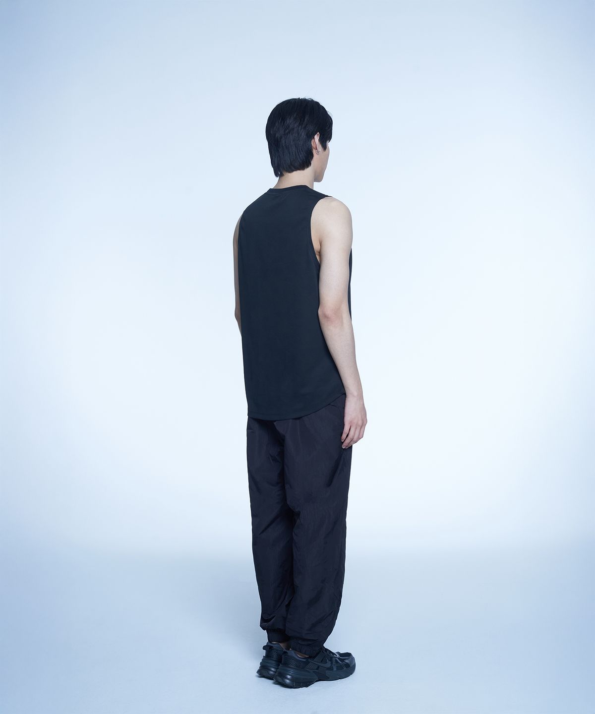 현피트(HYUNFIT) BASIC MESH SLEEVELESS-[BLACK]