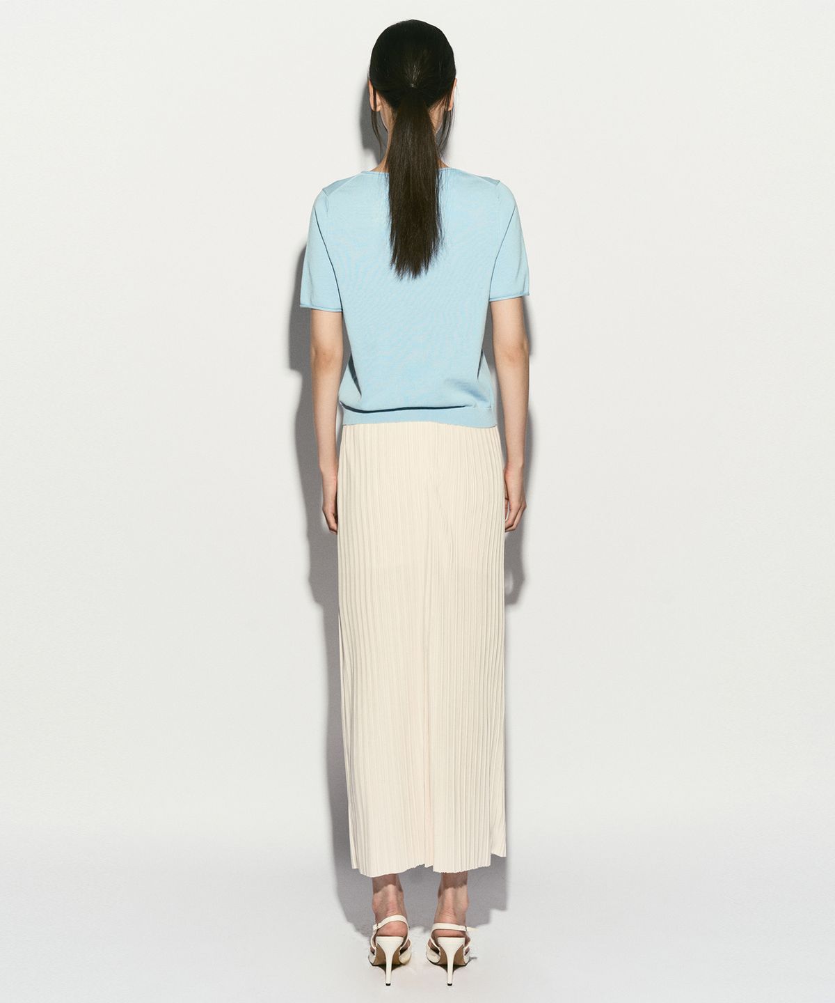 리이(RE RHEE) HALF SLEEVE KNIT TOP CLOUD