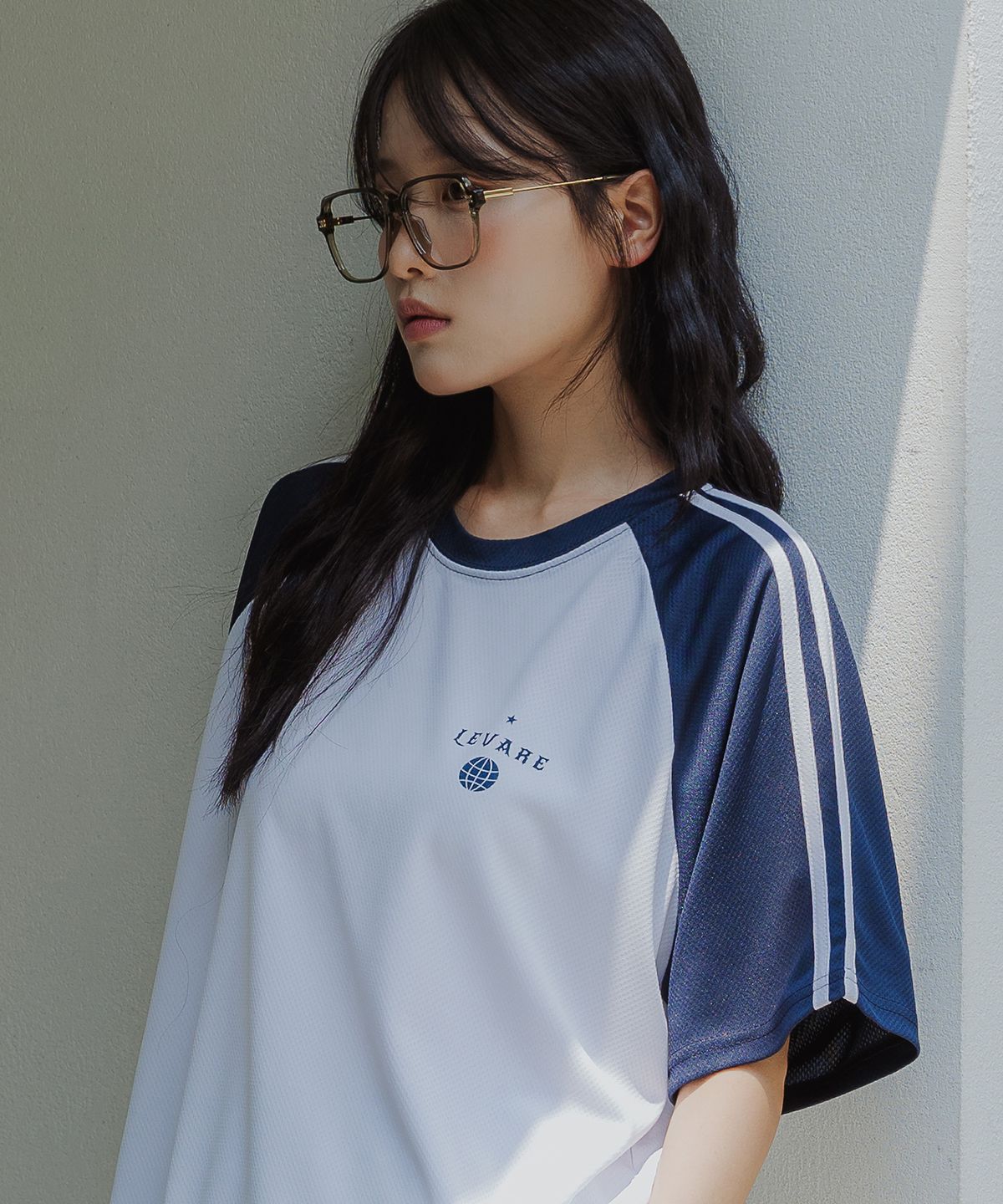 앨빈클로(ALVINCLO) [메쉬]매니페스트 래글런 배색 트랙 오버핏 반팔티 AST4804 (4 COLOR)