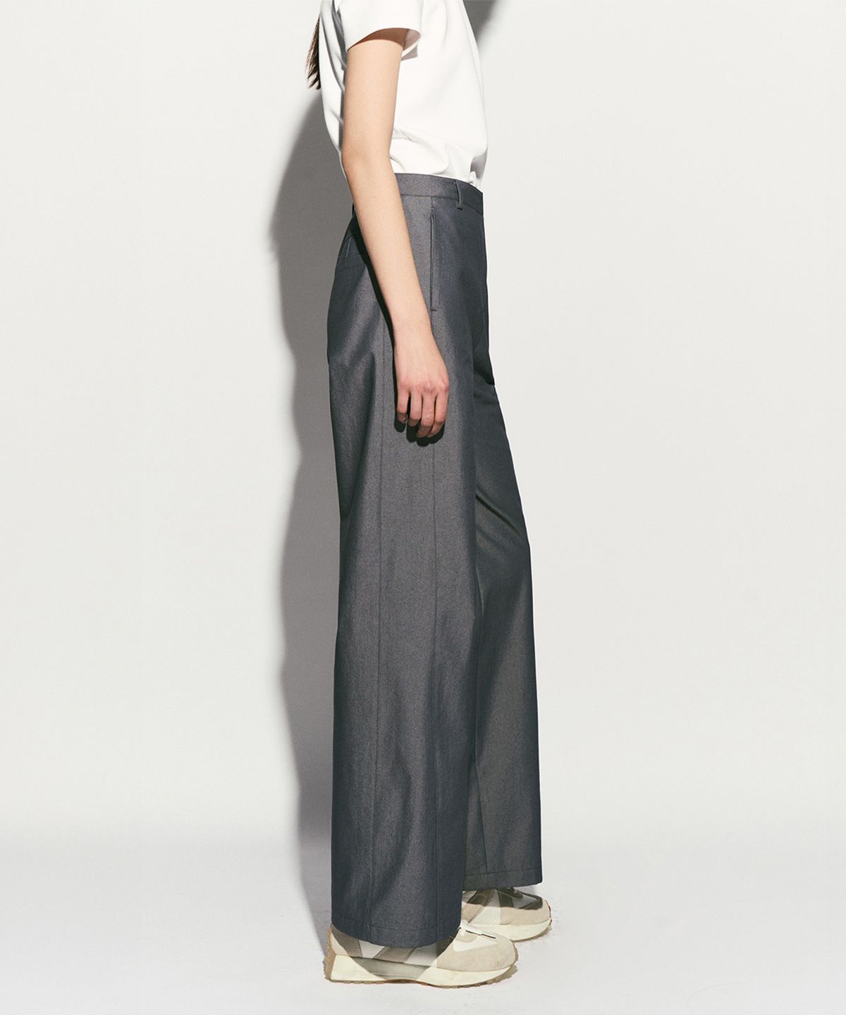 리이(RE RHEE) HIGH RISE SHIMMER JEAN