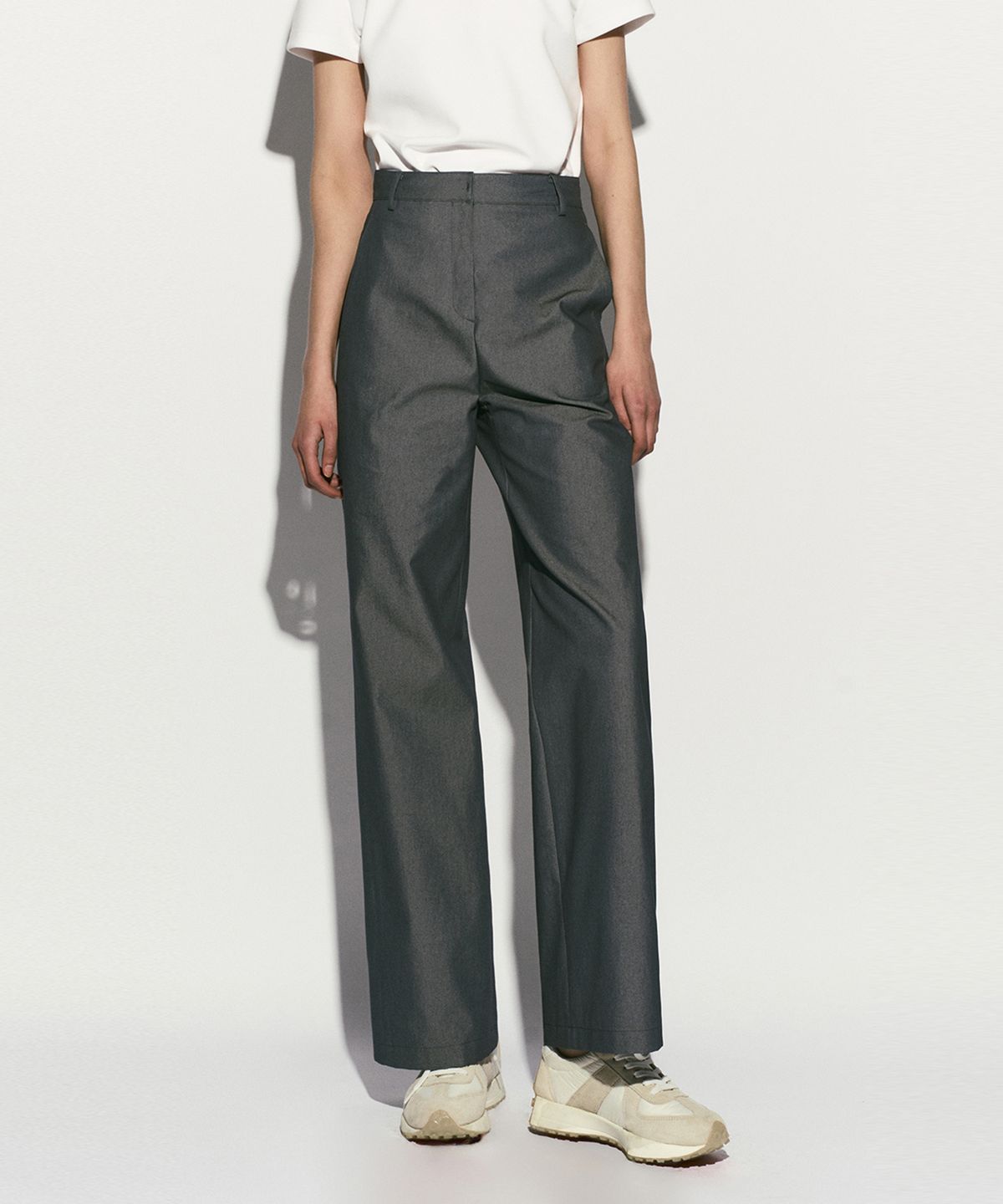 리이(RE RHEE) HIGH RISE SHIMMER JEAN