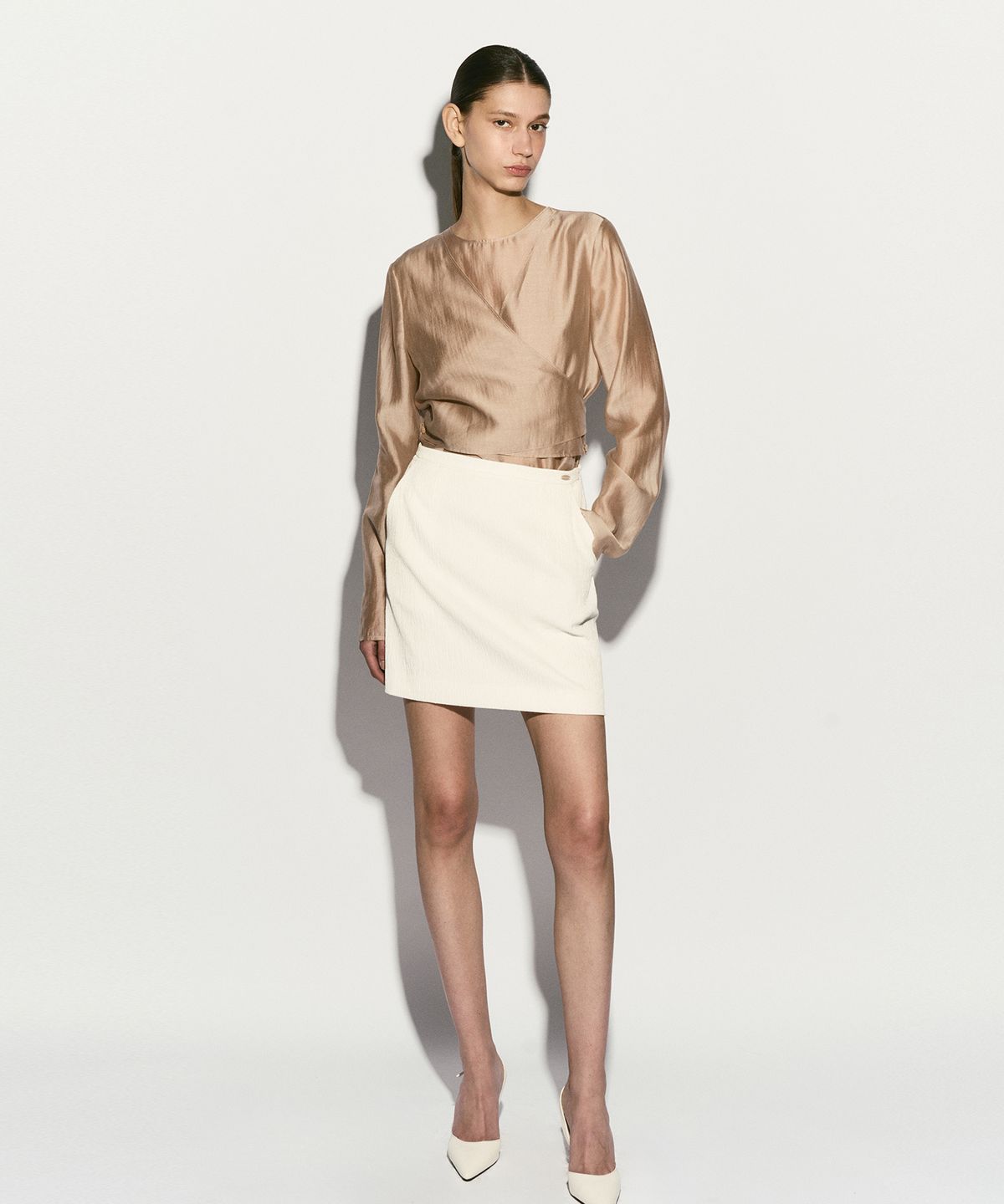 리이(RE RHEE) LINEN BLEND MINI SKIRT