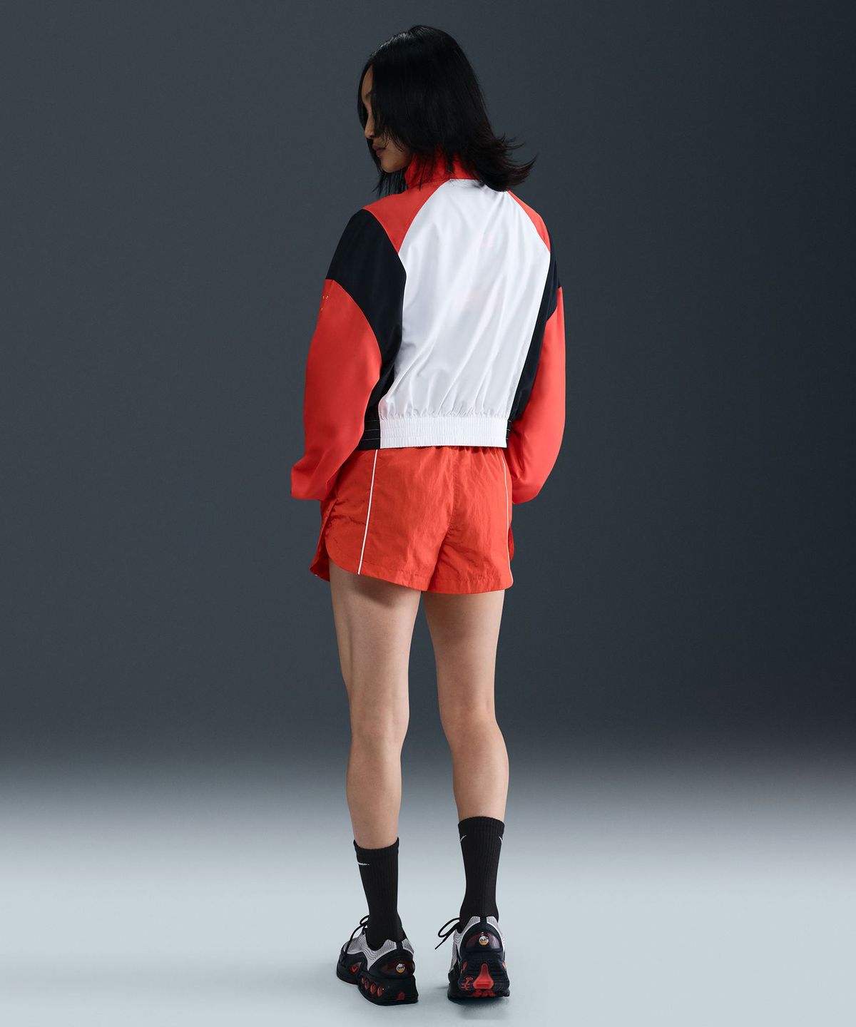 나이키(NIKE) 미드라이즈 2인치 우븐 쇼츠 - 블랙 / FV7501-633