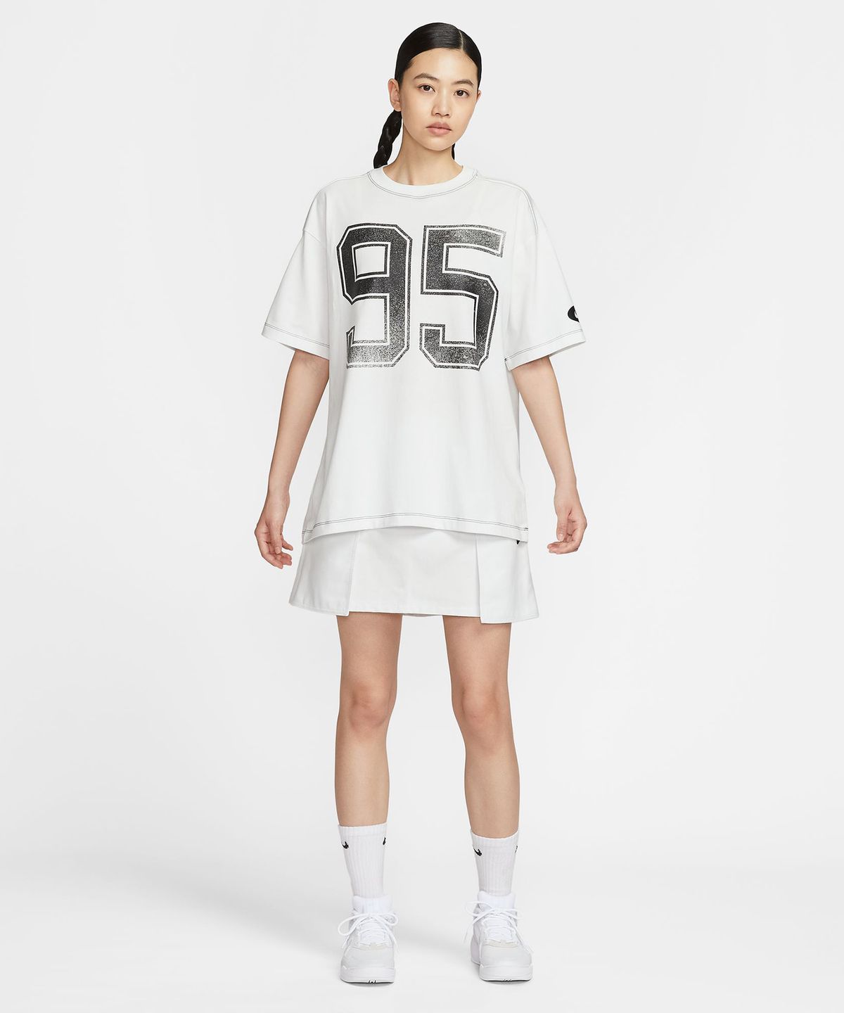 나이키(NIKE) 스트릿 티 - 화이트 / HV4973-121
