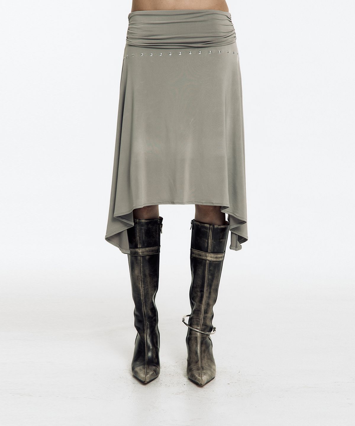 카시코(KASHIKO) Stud Drape Flare Skirt Warm Gray