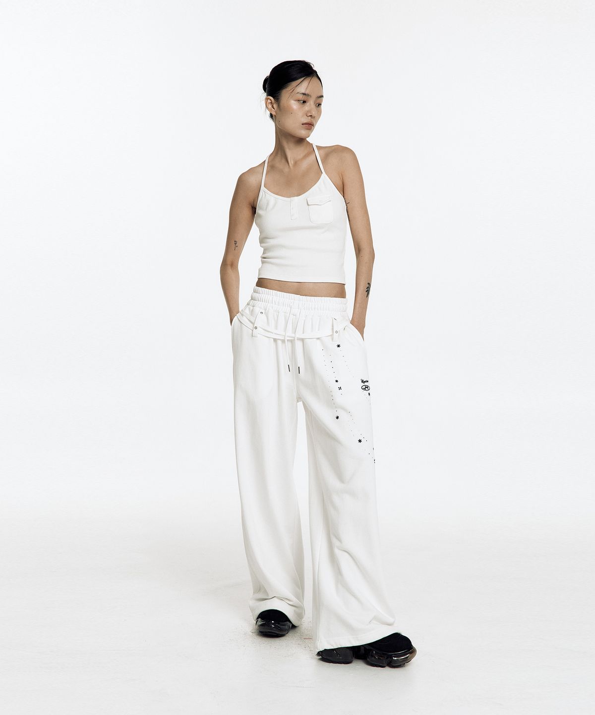 카시코(KASHIKO) Zenu Pocket Hotfix Top White
