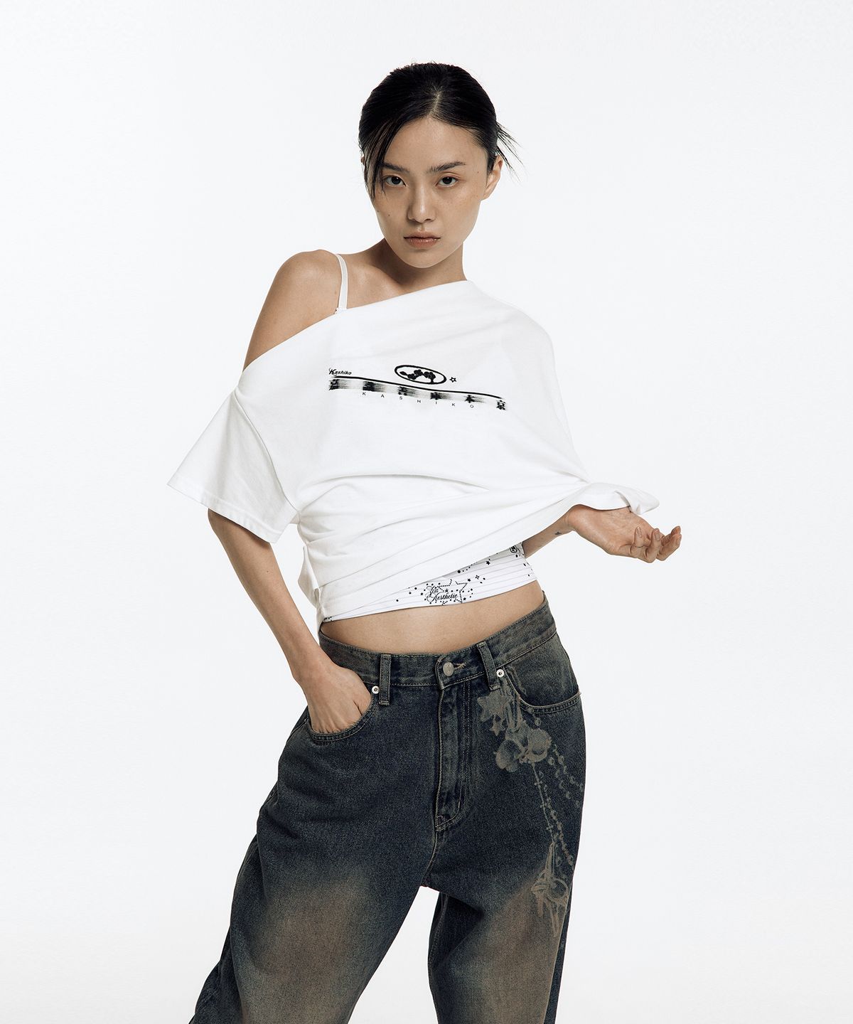 카시코(KASHIKO) Zen One Shoulder Top White