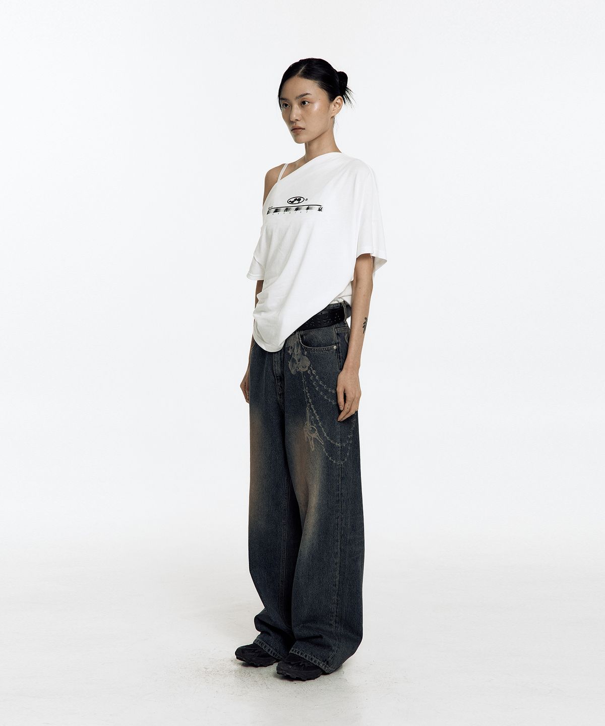 카시코(KASHIKO) Zen One Shoulder Top White