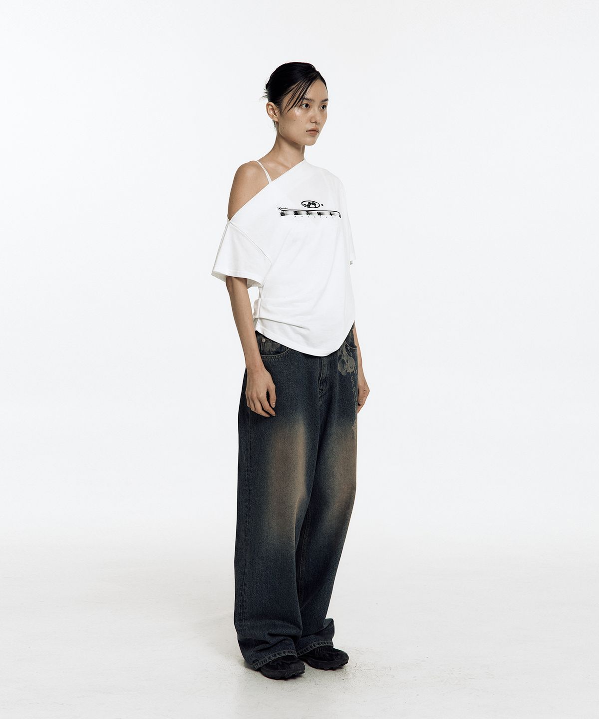 카시코(KASHIKO) Zen One Shoulder Top White