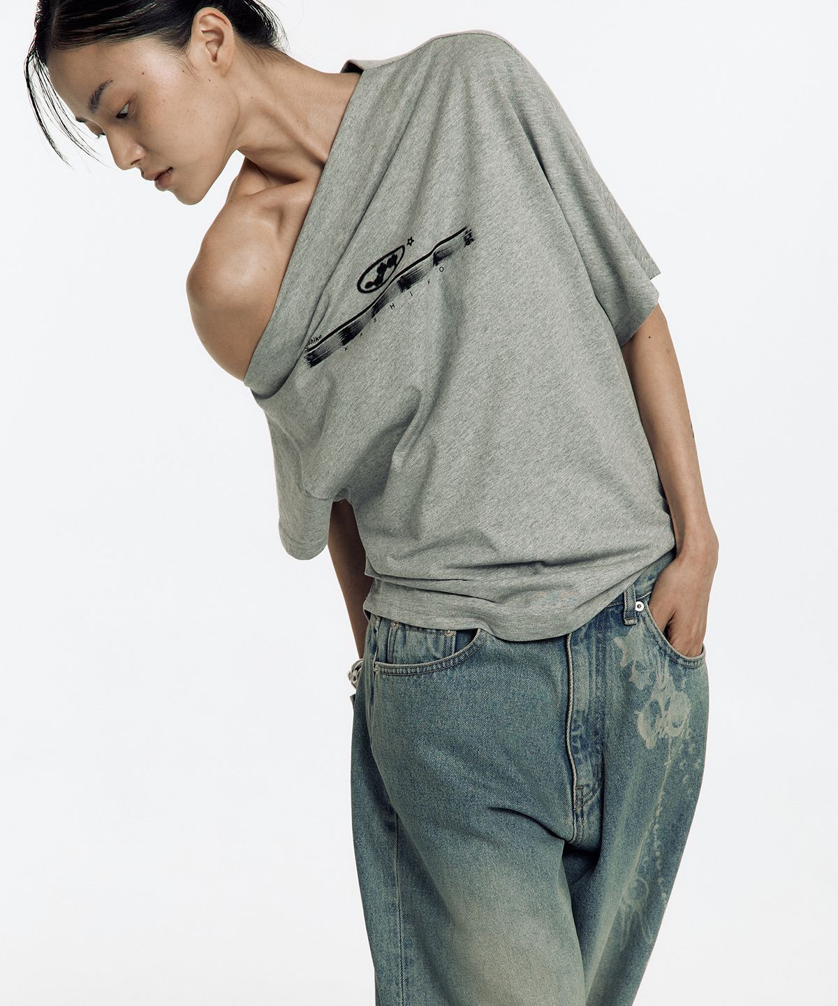 카시코(KASHIKO) Zen One Shoulder Top Gray