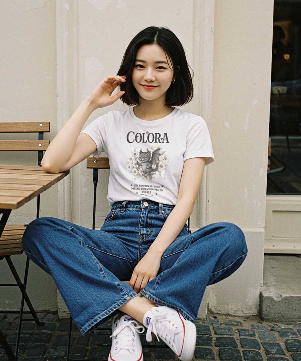컬로라(COLORA) 데몬 캣 위드 플라워즈 반팔 티셔츠 (3color)