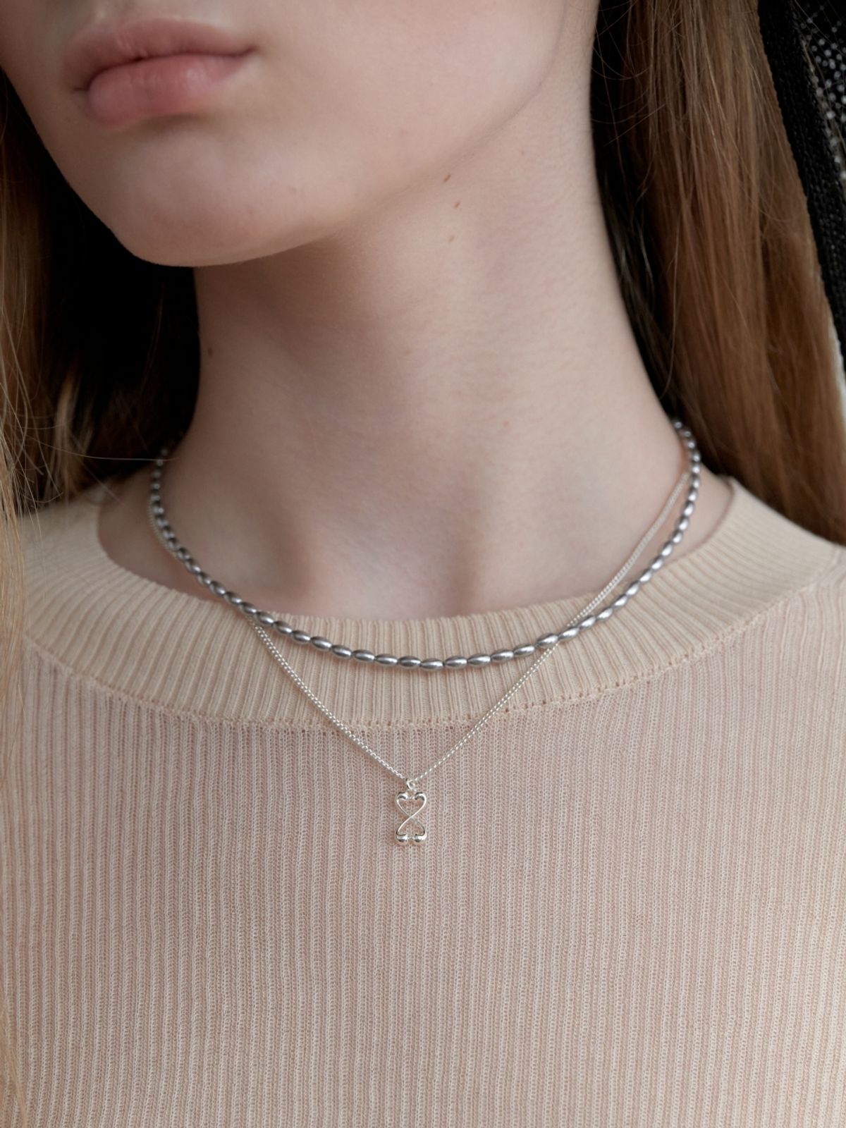 러브미몬스터(LOVE ME MONSTER) Chic Grey Pearl Necklace (L251MNK020)