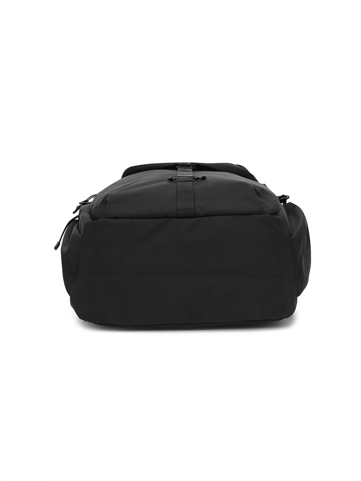 디스커버리 익스페디션(DISCOVERY EXPEDITION) 리프트 플랩 백팩 19 (BLACK)