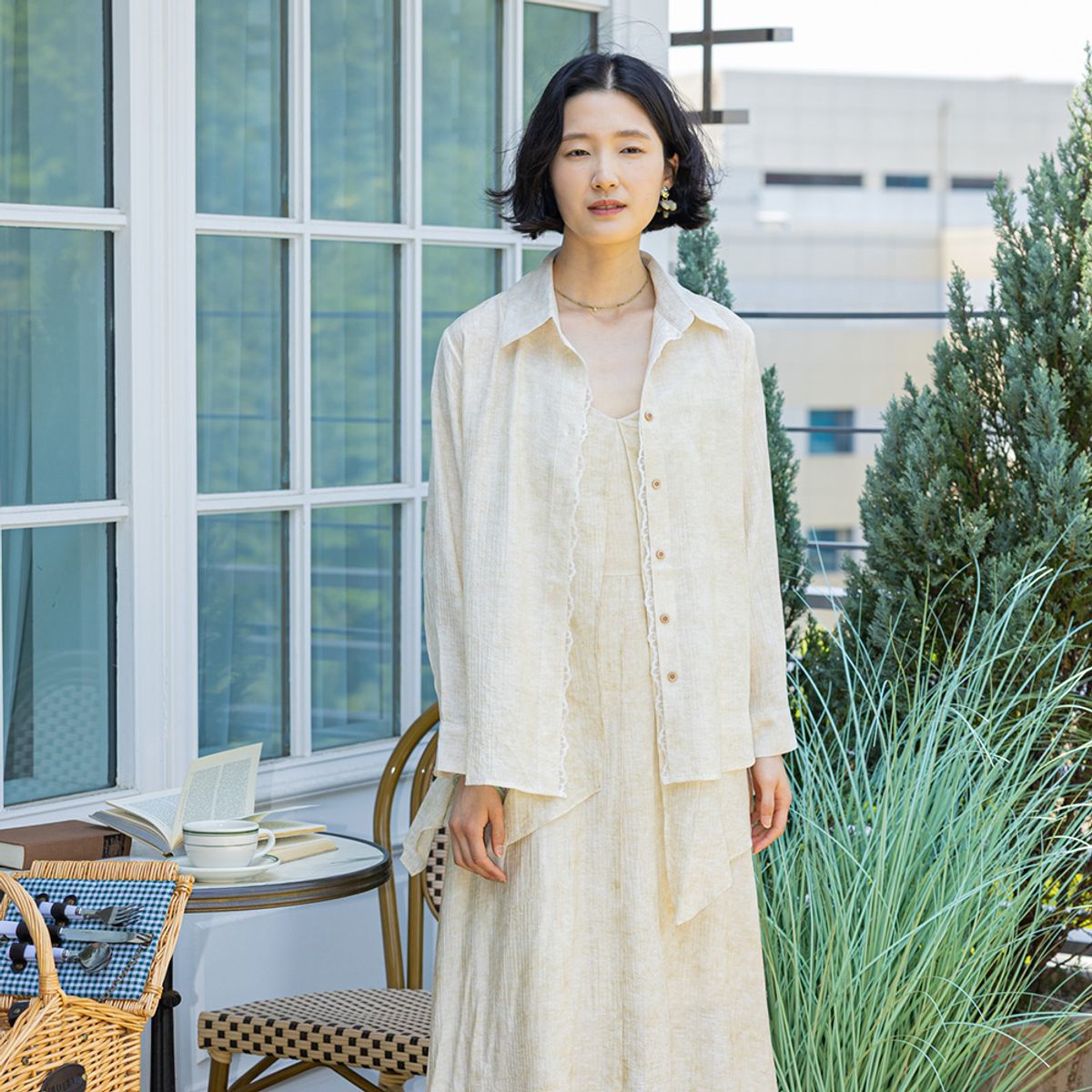 랭썬(LANGSON) LS_Lace collar shirt_BIEGE