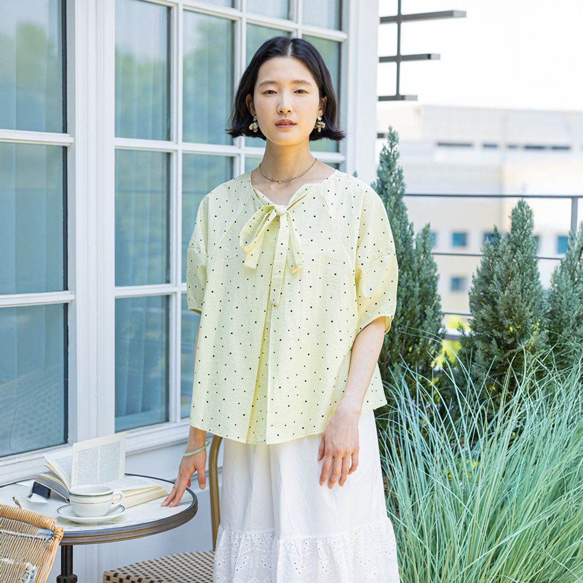 랭썬(LANGSON) LS_Polka dot bow blouse_2color