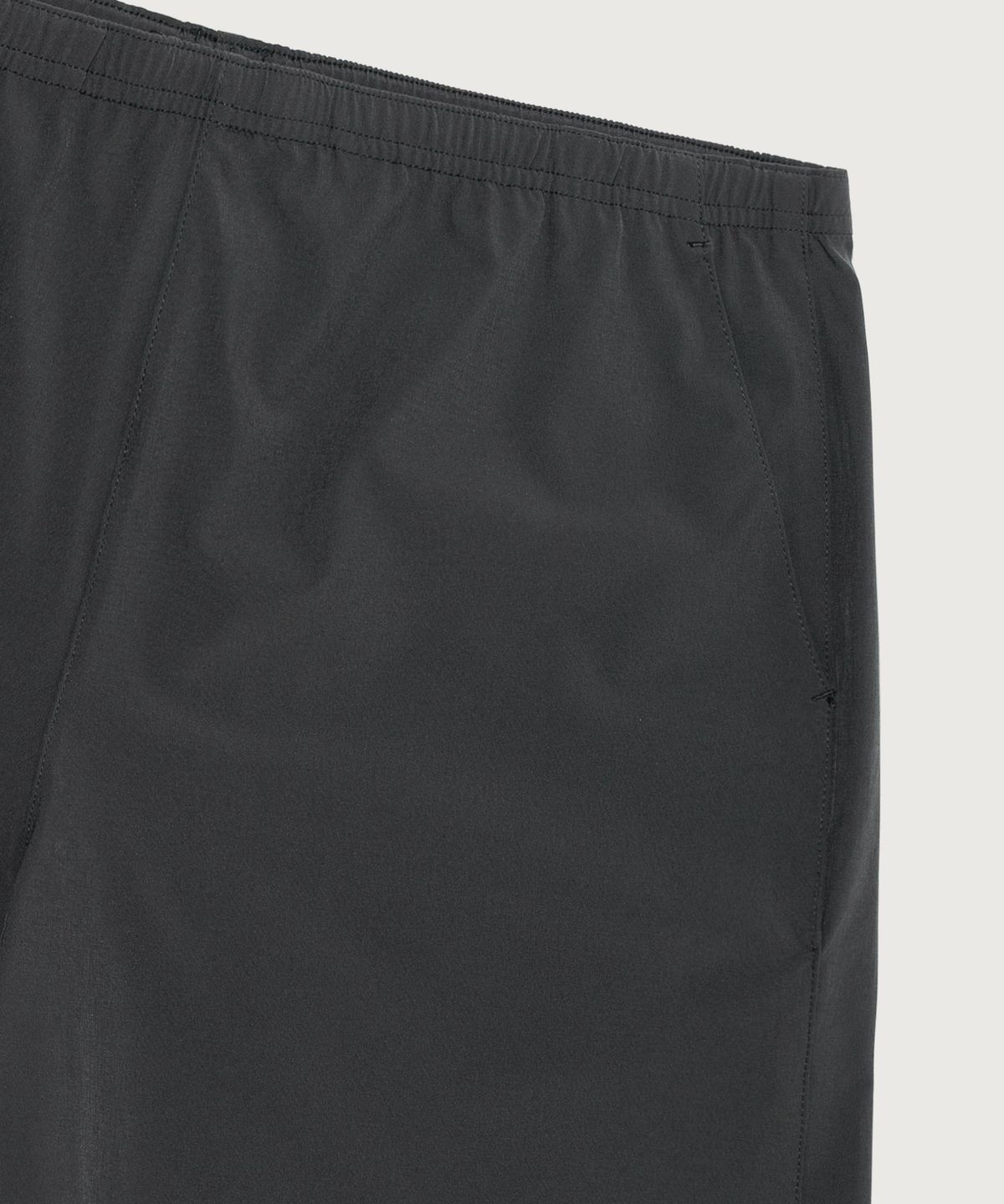 챔피온(CHAMPION) C로고 우븐 7인치 숏팬츠 Charcoal