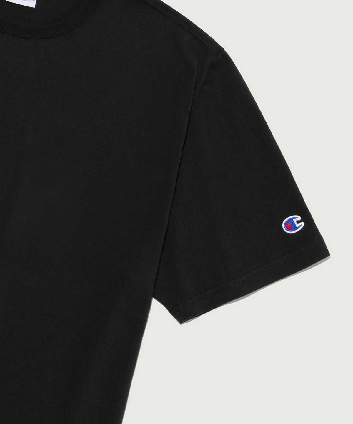 챔피온(CHAMPION) C로고 UNI 반팔 티셔츠 Black