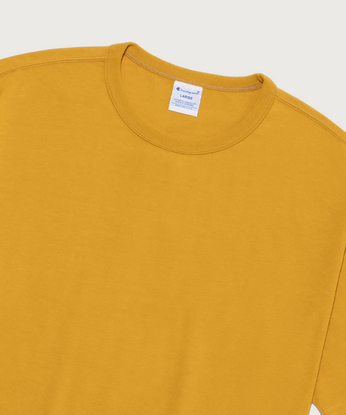 챔피온(CHAMPION) C로고 UNI 반팔 티셔츠 Mustard